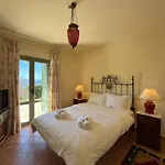 Nano With Fireplace And Next The Centre *