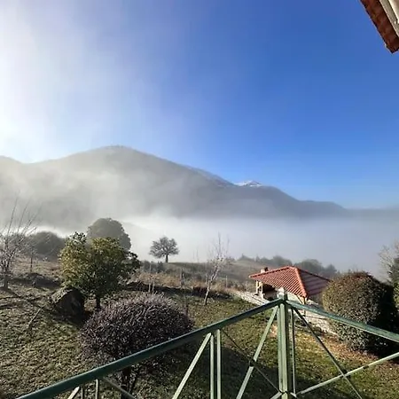 Nano στο βουνό με τζάκι Villa