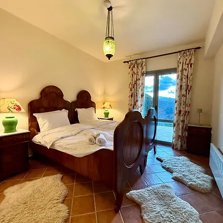 Nano στο βουνό με τζάκι Villa *