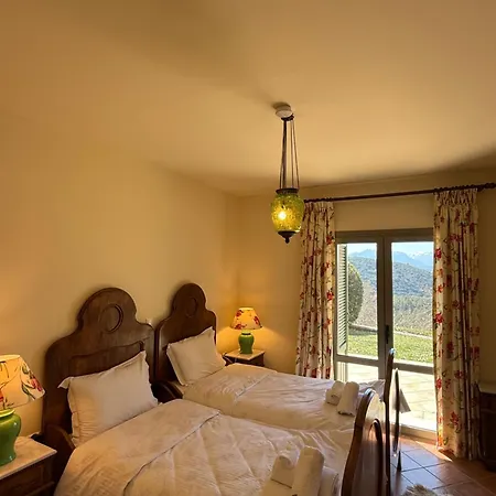 Nano στο βουνό με τζάκι Villa *