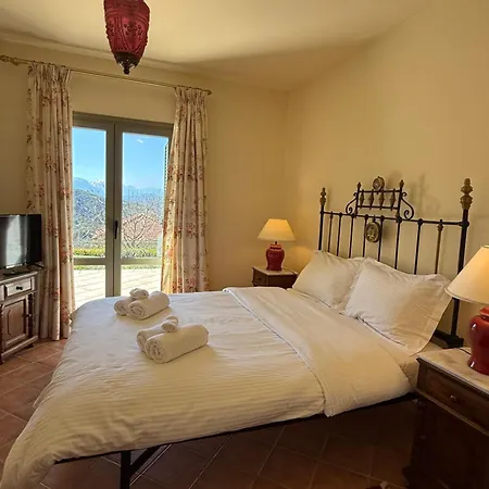 Nano With Fireplace And Next The Centre Villa Kalavryta