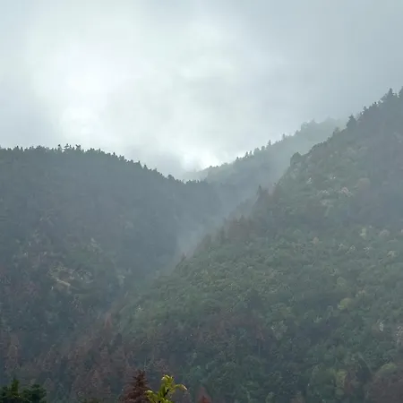 Vila Nano With Fireplace And Next The Centre Kalavryta